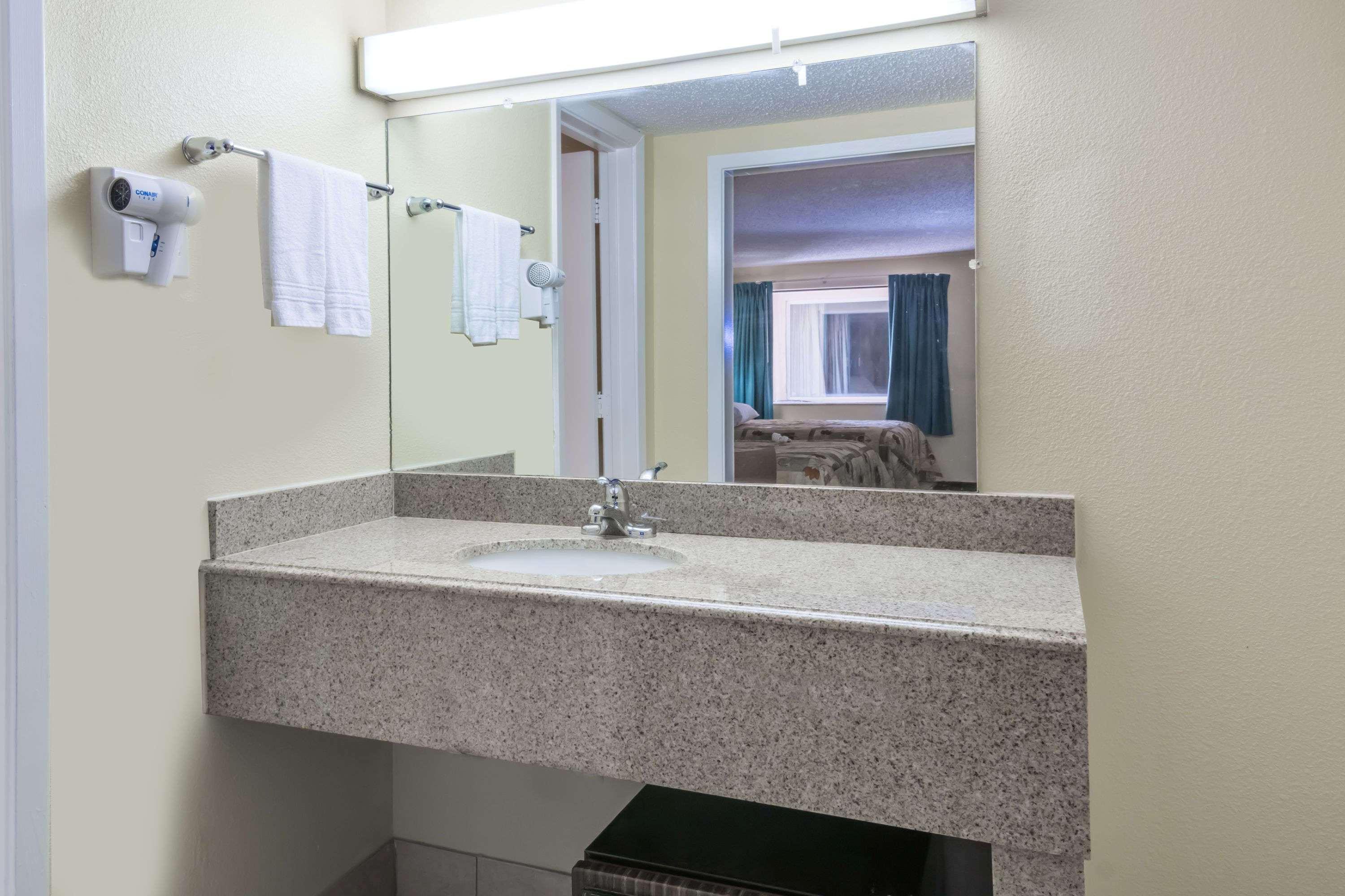 Days Inn South Austin Extérieur photo